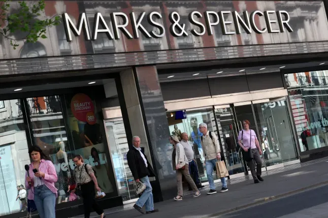 Hackeo a Marks & Spencer y Co-op